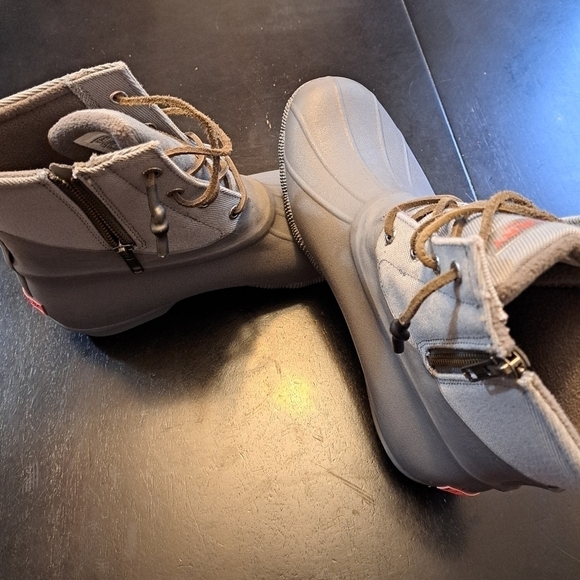 Sperry Top Sider Saltwater Boot - Picture 9 of 11